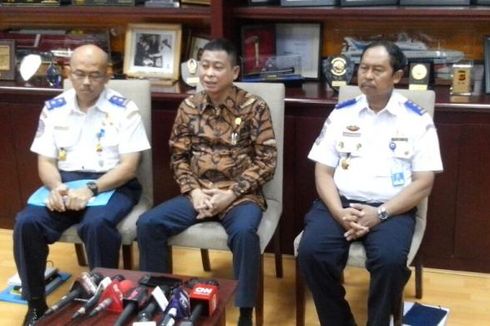 Menteri Jonan: Silakan Pakai Ojek sampai Transportasi Umum Baik