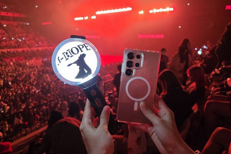 HP Samsung Ini Bisa Rekam Aksi J-Hope dan Reaksi Kamu dalam Satu Video