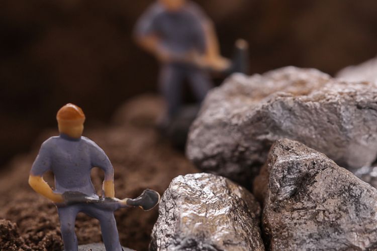 Ilustrasi nikel. Nikel Indonesia adalah salah satu produk ekspor yang penting bagi dunia. Nikel adalah elemen penting yang biasa digunakan untuk campuran bahan logam untuk keperluan industri.