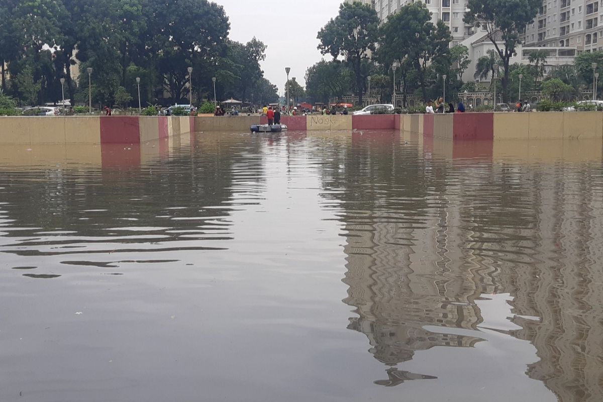 Terowongan Ghandi yang terendam di kawasan Kemayoran, Jakarta Pusat, Sabtu (8/2/2020)