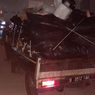 Mobil Pickup Tak Dilengkapi Terpal, Sampah Berceceran di Jalan Non Tol Antasari