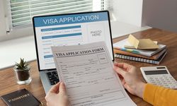 Persetujuan Visa bisa Tiba-tiba Dicabut? Begini Pengalaman Dua Klien Pose Travel