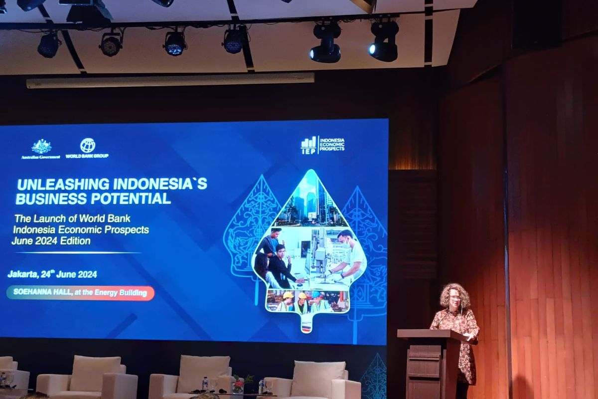 Direktur Bank Dunia untuk Indonesia dan Timor-Leste Carolyn Turk dalam acara Unleashing Indonesia's Business Potential di Energy Building, Jakarta, Senin (24/6/2024).