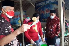 Saat Ganjar Pranowo Wawancarai Penjual Lontong Tuyuhan Rembang di Pinggir Jalan