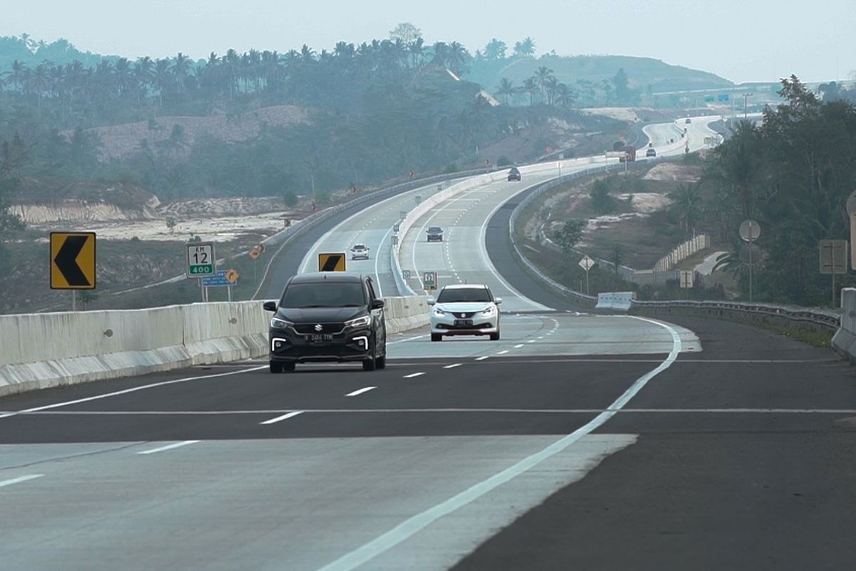 Tim Kompas.com Merapah Trans Sumatera 2019 menjajal Ruas Tol Bakauheni-Terbanggi Besar, Selasa (27/8/2019).