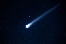 Proses Terbentuknya Ekor Komet
