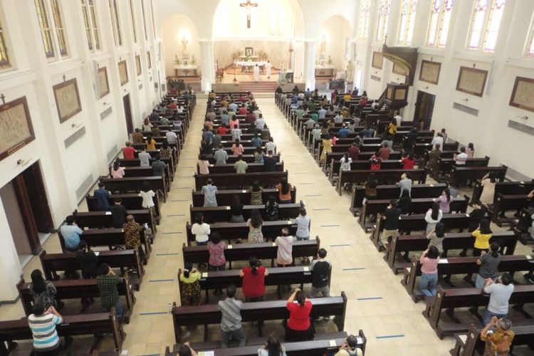 Jadwal Misa Natal 2024 dan Tahun Baru 2025 di Gereja Katedral Surabaya