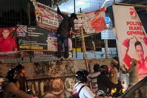 Bawaslu Jakbar Sudah Tertibkan 702 APK Semrawut di Jalanan