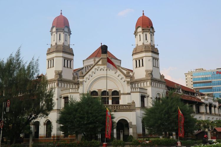 Liburan 3 Hari ke Semarang? Buat Itinerary Otomatis Lebih Praktis Pakai Prompt AI Ini!