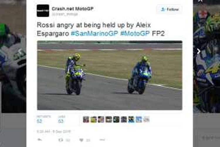 Rossi menegur Aleix di lintasan balap.