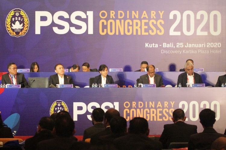 Ketua umum PSSI, Mochamad Iriawan memimpin Kongres PSSI di Bali, Sabtu (25/1/2020).