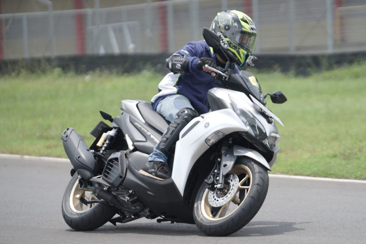 Test ride Yamaha All New Aerox 155 Connected ABS