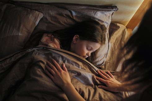 Dampak Memarahi Anak Sebelum Tidur, Bisa Picu Mimpi Buruk 