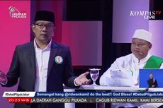 Tak Kunjung Bicara di 2 Segmen Debat, Uu Ruzhanul Dihampiri Artis Farhan Saat Jeda