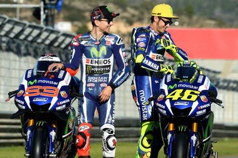 Lorenzo Jawab Tantangan Rossi Balapan di Motor Ranch