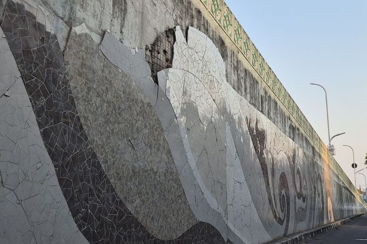 Mozaik Flyover Manahan Solo Rontok, Wajah Baru dengan Mural Dipersiapkan