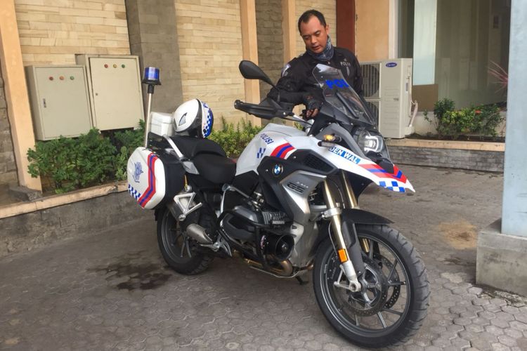 Moge BMW R 1200 GS milik Korlantas Polri. 