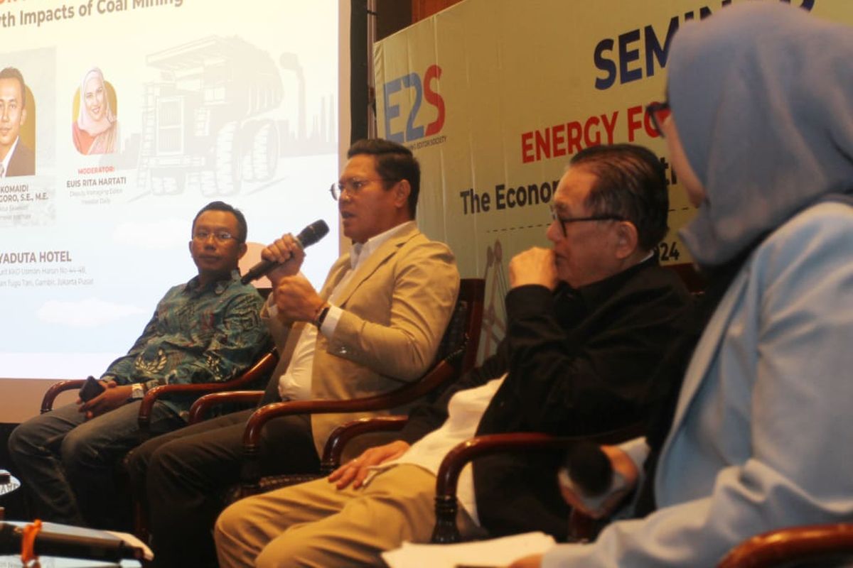 Seminar Energy for Prosperity : The Economic Growth Impacts of Coal Mining yang diselenggarakan Energy and Mining Editor Society (E2S) di Jakarta, Kamis (14/3/2024).