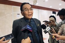 Bambang Pacul Sebut DPR Kontra RUU Pembatasan Uang Kartal: Legislator Tertawa, Mahfud MD Geleng Kepala