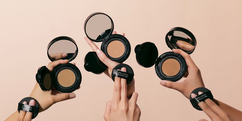 Compact cushion terbaru dari Rollover Reaction ini hadir dalam 3 pilihan warna.