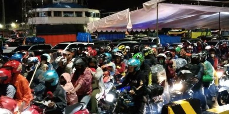 Tidak Disangka, Soal Penumpukan Kendaraan di Pelabuhan Merak, Ini Kata Kemenhub