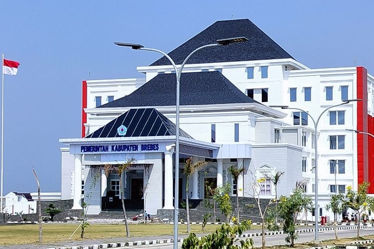 Ilustrasi: Kantor Pemerintah Kabupaten Brebes, Jawa Tengah.