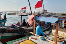 [BERITA FOTO] Potret Kampung Nelayan Kamal Muara di Ujung Jakarta Kala Senja