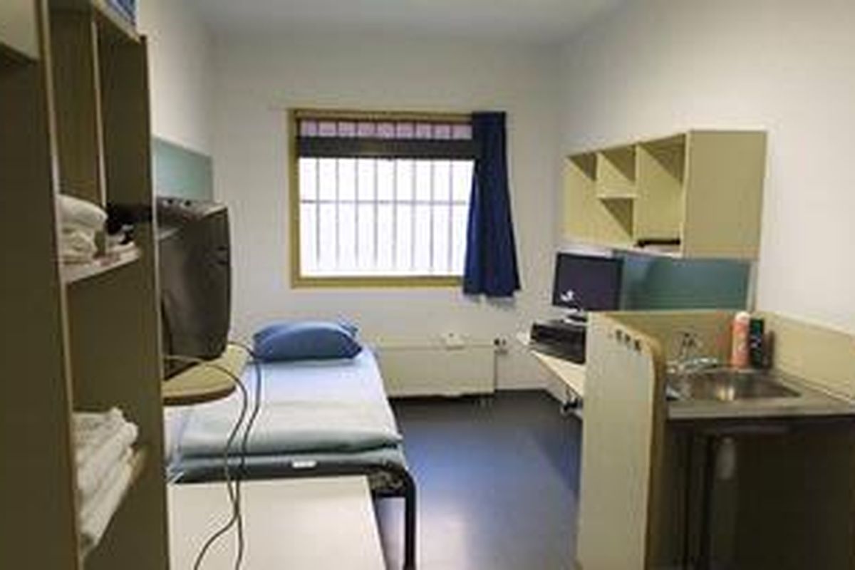 Sel standar di penjara Scheveningen yang bakal ditempati Ratko Mladic.