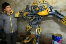 Petani China Sukses Ciptakan Robot Transformer dari Rongsokan Mobil