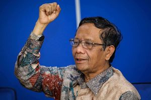 Mahfud MD Sebut Putusan MA soal Ijazah Gibran Berlaku Surut