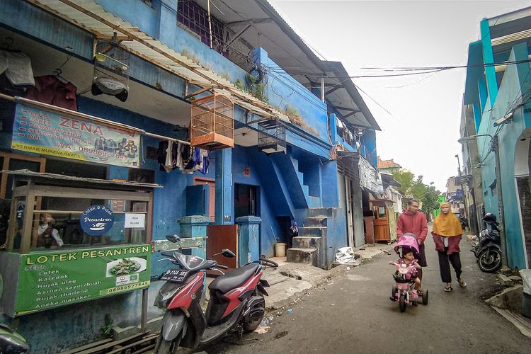 Kondisi rumah kontrakan tempat ayah siksa anak hingga tewas di Kota Cimahi, Selasa (7/2/2023).