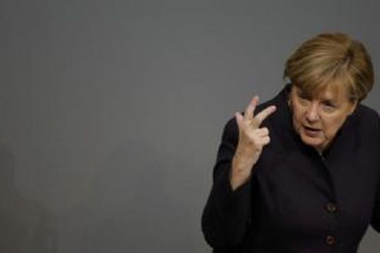 Kanselir Jerman Angela Merkel berpidato di Bundestag (Parlemen Jerman), Rabu (25/110
