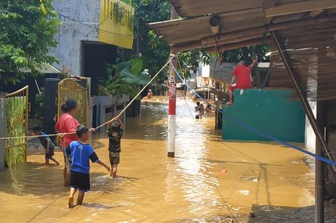Warga Pejaten Timur: Terakhir Banjir Setinggi Ini Lima Tahun Lalu