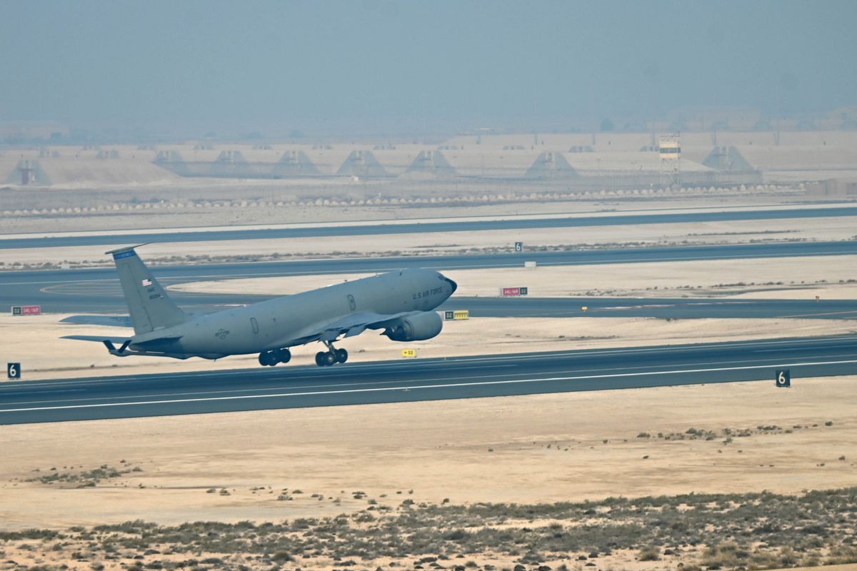 AS Bantah Klaim Iran Hancurkan 4 Pesawat Pengisian Bahan Bakar KC-135