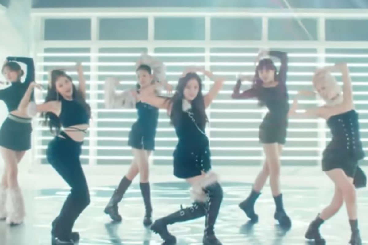 Potret Ive dalam musik video After Like