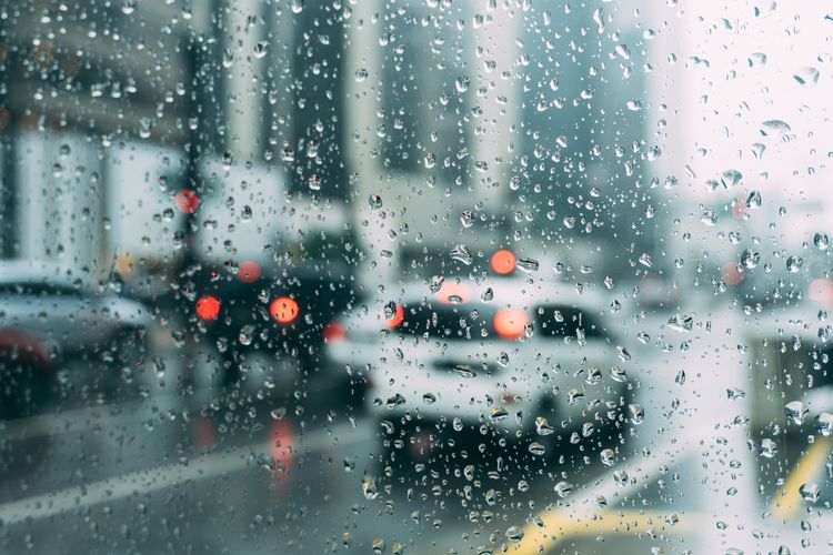 Prakiraan Cuaca BMKG: Potensi Hujan Petir Disertai Angin Kencang di  Sebagian Jakarta dan Bodebek