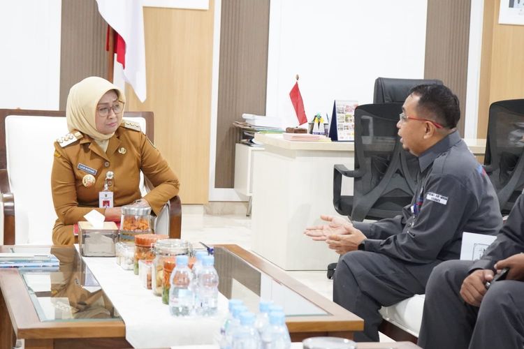 Harga Plastik Naik 150 Persen, Produksi Air Minum Oxymine Milik PDAM Kebumen Terhenti Sementara