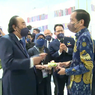 Jokowi Bertemu Surya Paloh di Istana, Bahas Apa ?