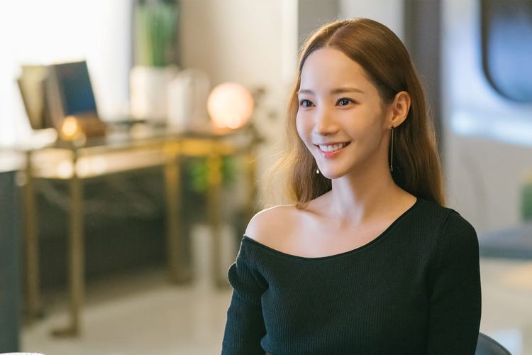 Aktris Park Min Young dalam drama Love In Contract yang ditayangkan di Prime Video mulai 21 September 2022.