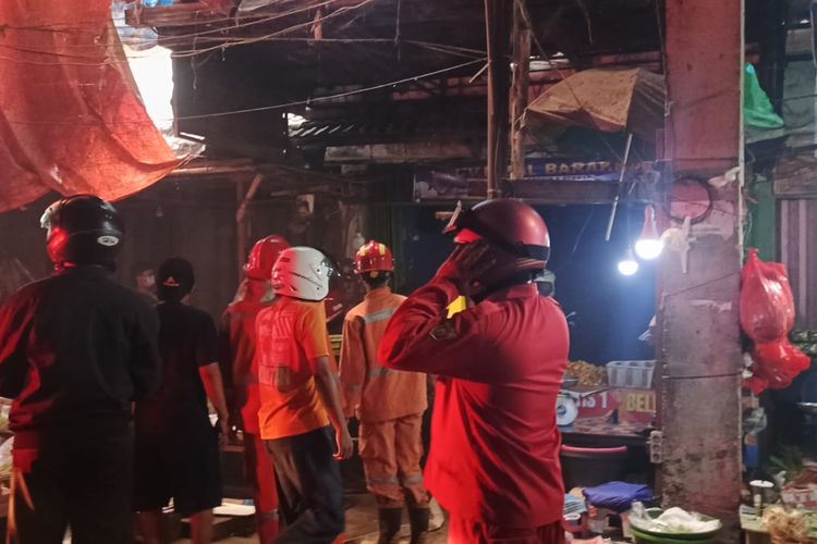 Kompor Lupa Dimatikan, Asap Tebal Kepung Pasar Segiri Samarinda hingga Warga Sesak Napas