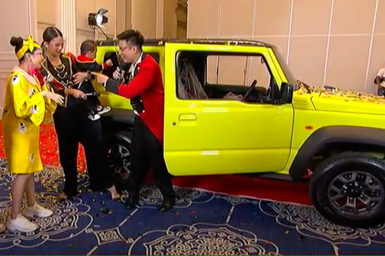 Baim Wong berikan hadiah Jeep untuk Kiano yang berulang tahun ke satu