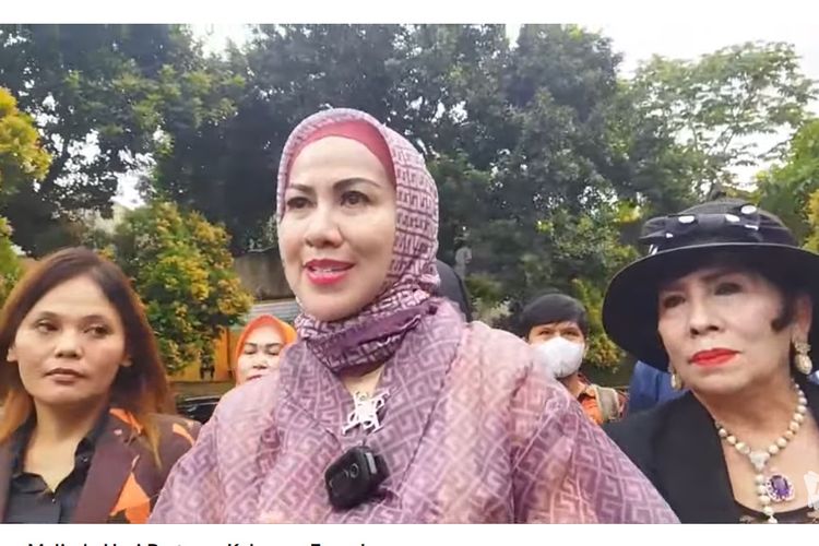 Artis Venna Melinda saat ditemui di Pengadilan Agama Jakarta Selatan pada Kamis (23/2/2023).