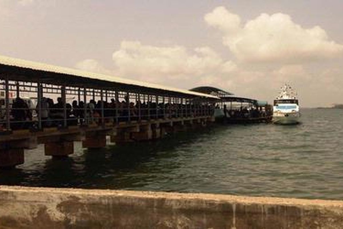 Kapal Cepat Dilarang mengangkut penumpang melebihi kapasitas, keculai kapal Pelni.