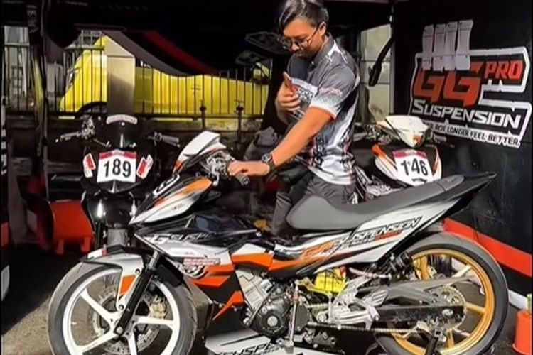 Teknologi Ride Height Device (RHD) yang biasa digunakan di ajang MotoGP, kini mulai diadaptasi di dunia balap lokal Indonesia oleh GG Suspension