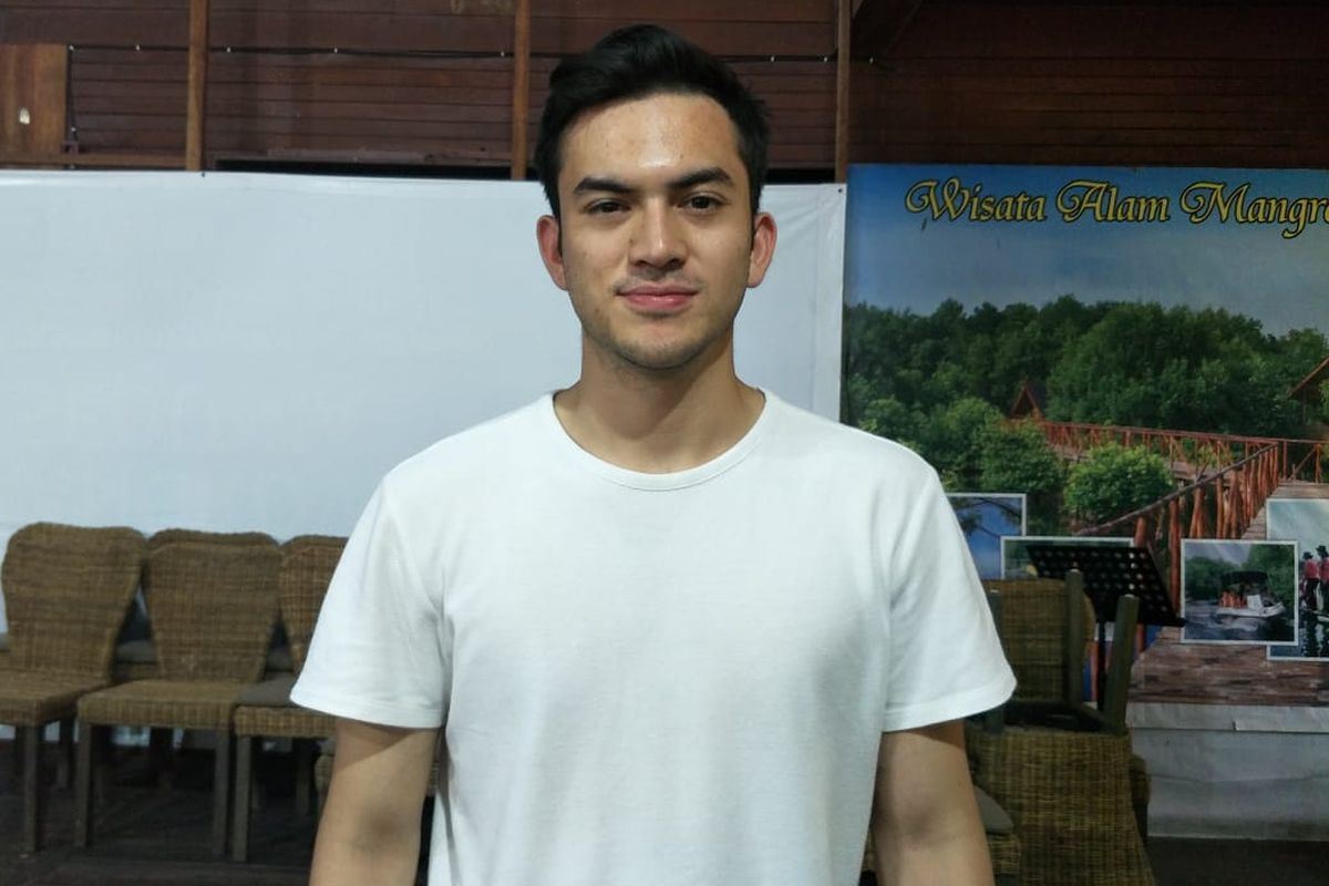 Rizky Nazar saat ditemui dalam acara Loreal Citizen Day di Taman Wisata Mangrove, Pantai Indah Kapuk, Jakarta Utara, Selasa (25/6/2019).