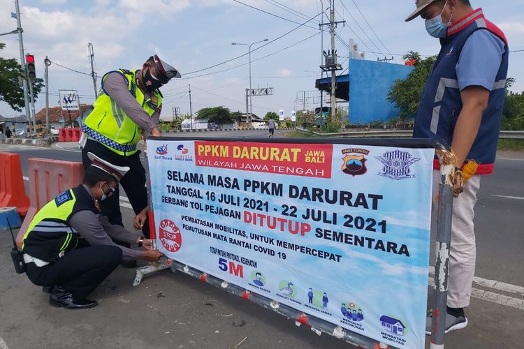 Mulai besok terdapat beberapa titik pembatasan mobilitas pada ruas-ruas tol Waskita Toll Road di Jawa Tengah 