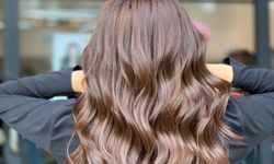 Bingung Pilih Warna Cat Rambut Ideal? Simak Tips Berikut dari MOIR Salon agar Tetap Percaya Diri 