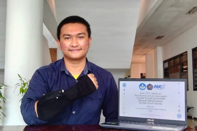Tim mahasiswa dari Universitas Muhammadiyah Malang (UMM) menciptakan inovasi berupa alat medical wristband untuk mencegah Carpal Tunnel Syndrome (CTS).