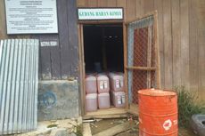 Sekongkol Curi Puluhan Jeriken Racun Rumput, 5 Karyawan Perusahaan Kelapa Sawit Diamankan