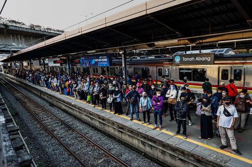 Sepekan Pengetatan PSBB di Jakarta, Jumlah Penumpang KRL Turun 21 Persen